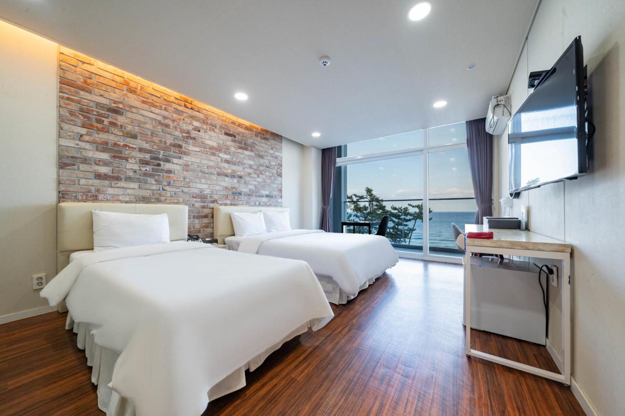 โรงแรมคิวบ์ คังนึง ภายนอก รูปภาพ